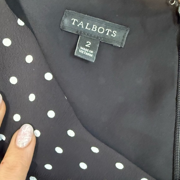 TALBOTS DITSY DOT FIT & FLARE DRESS SIZE 2 - Picture 2 of 8